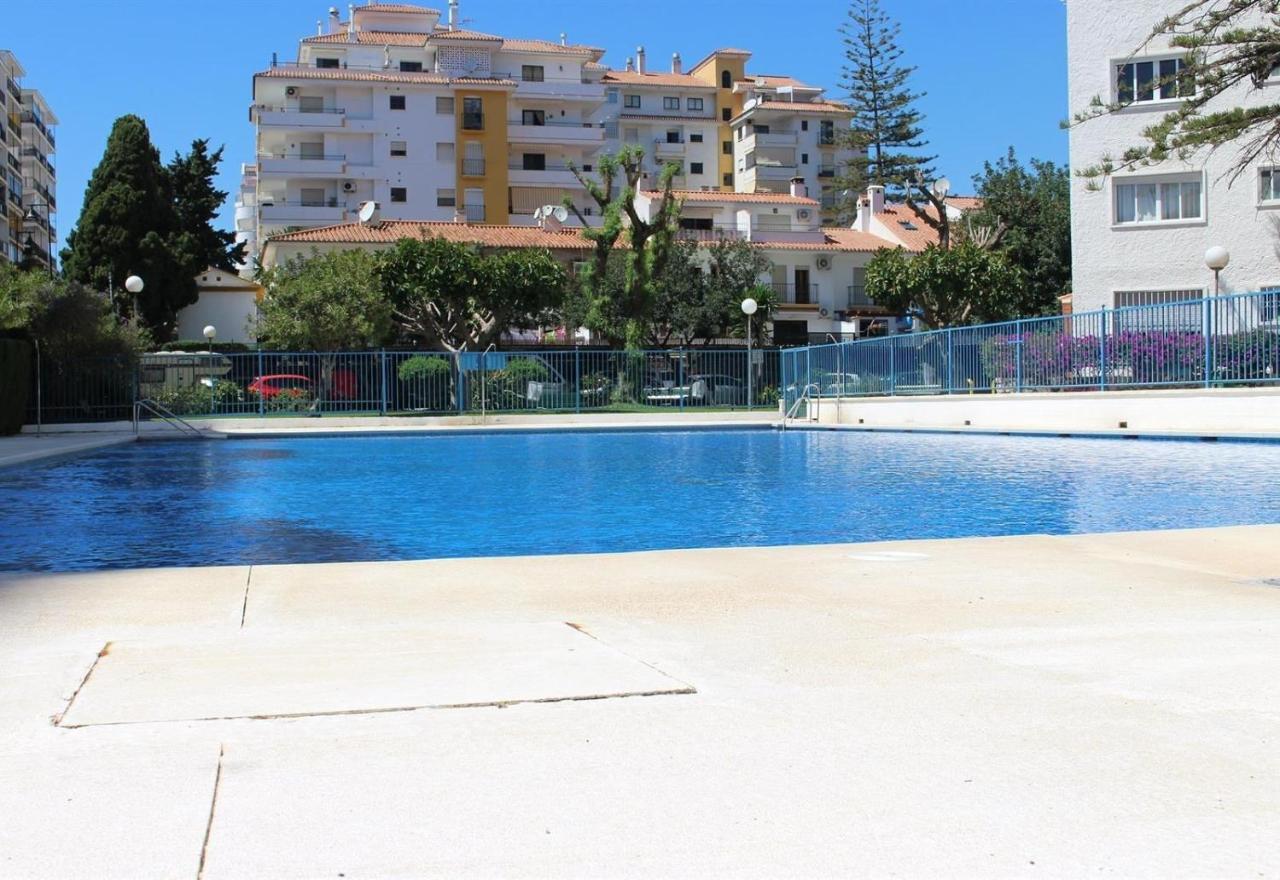 פואנגירולה Apartment Acapulco מראה חיצוני תמונה
