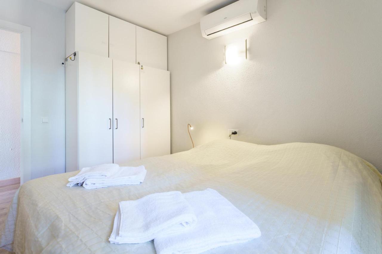 פואנגירולה Apartment Acapulco מראה חיצוני תמונה